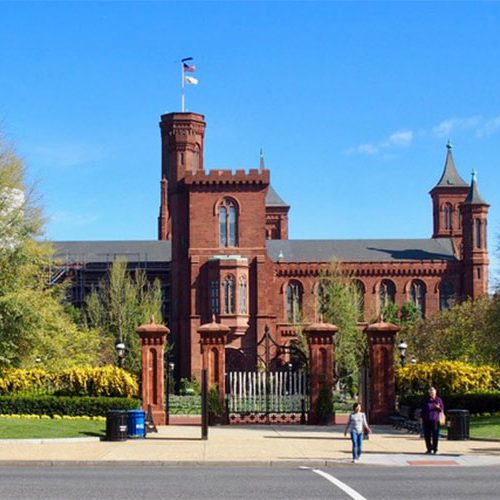 Washington DC - Smithsonian Castle
